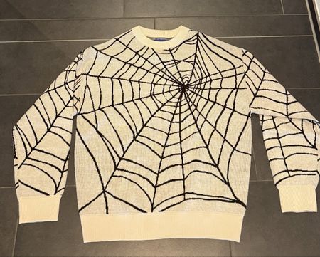 Spooky Spiderweb Sweater - Perfect for Halloween!🕸️👻 (54)