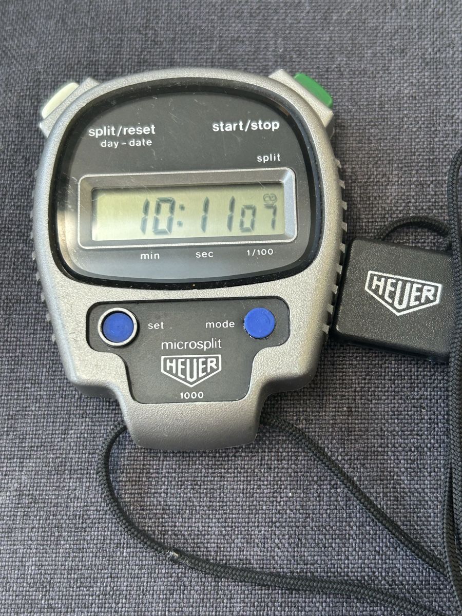 Tag Heuer Orologi: Zwei Heuer Microsplit 1000 – Usato da Frauenfeld venduto da Colonia64 1