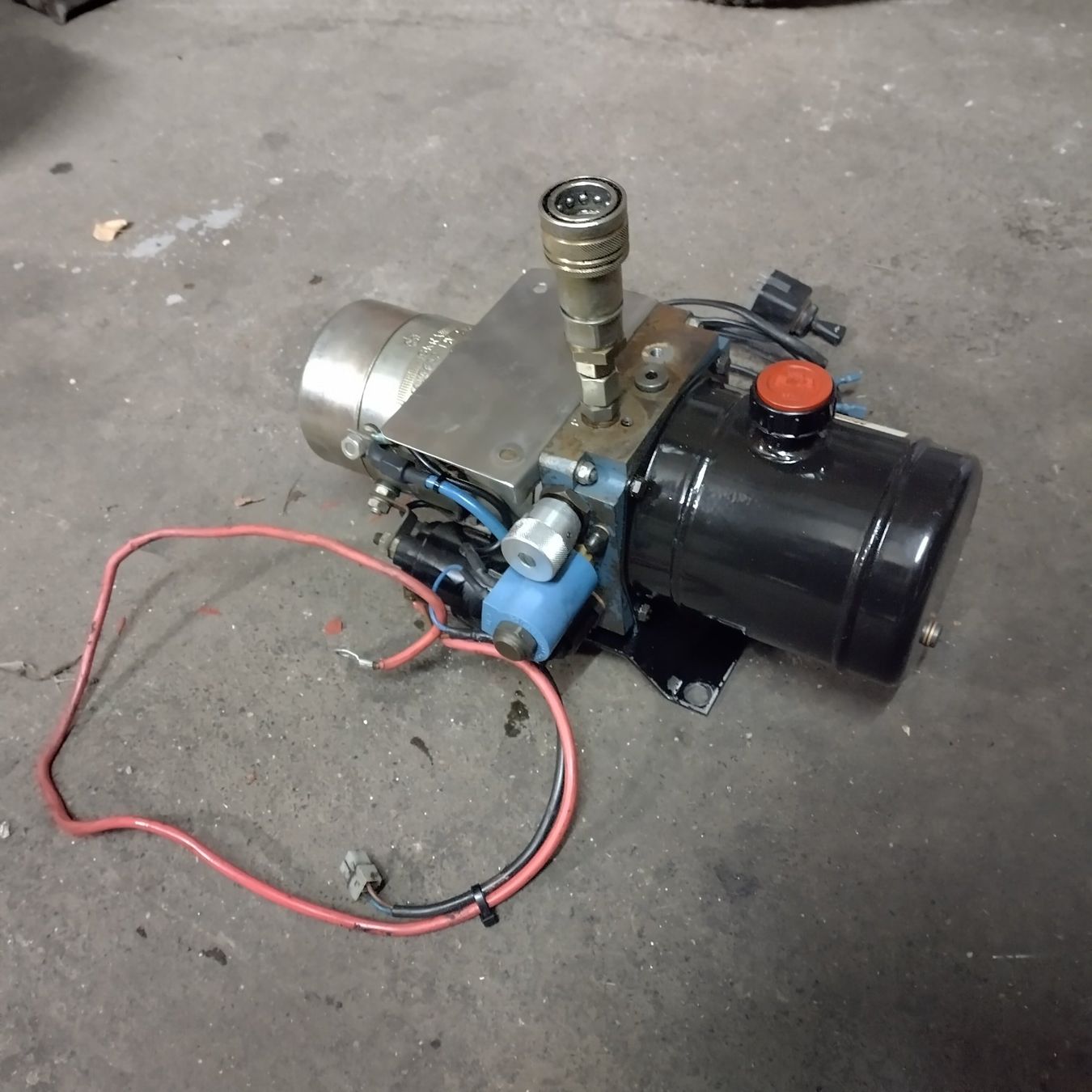 Altro per industria metallurgica: 12V Hydraulikaggregat – Usato da Sulz LU venduto da dt1 4