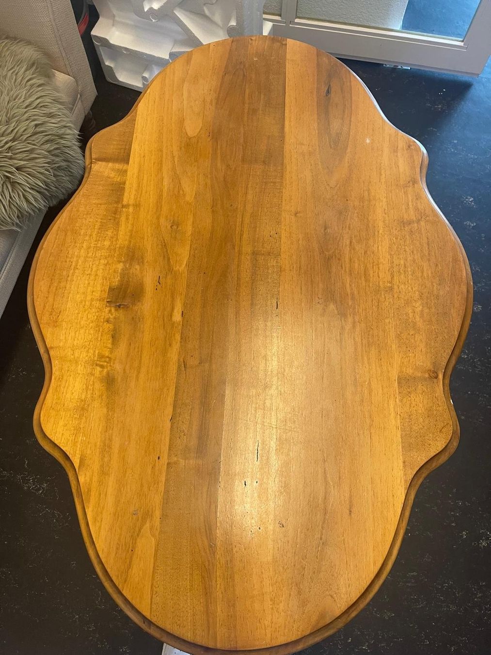 Tavoli: Massiver Holztisch 100 × 65 cm – Usato da Zürich venduto da Zymonick1984 3