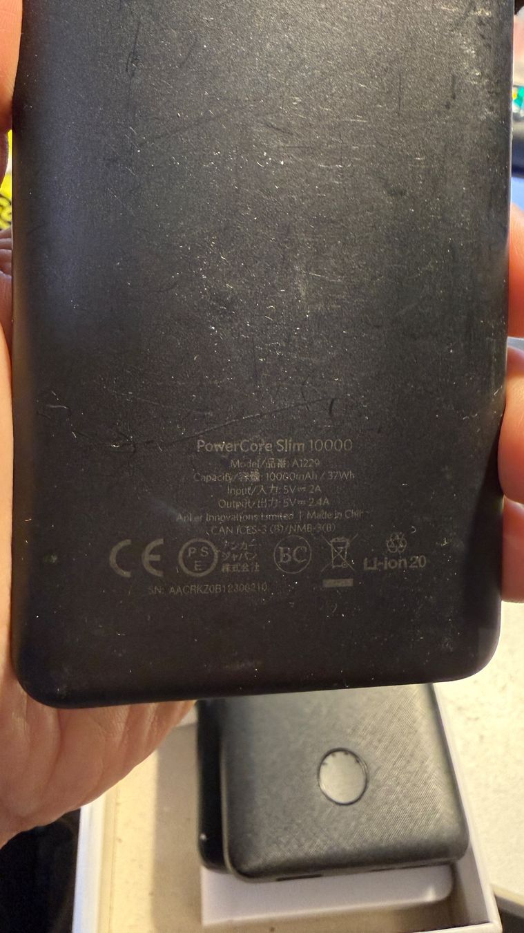 Akkus: Anker Powercore Slim 313 A1229 batterie portable – Gebraucht aus Morges von DigiAC 6