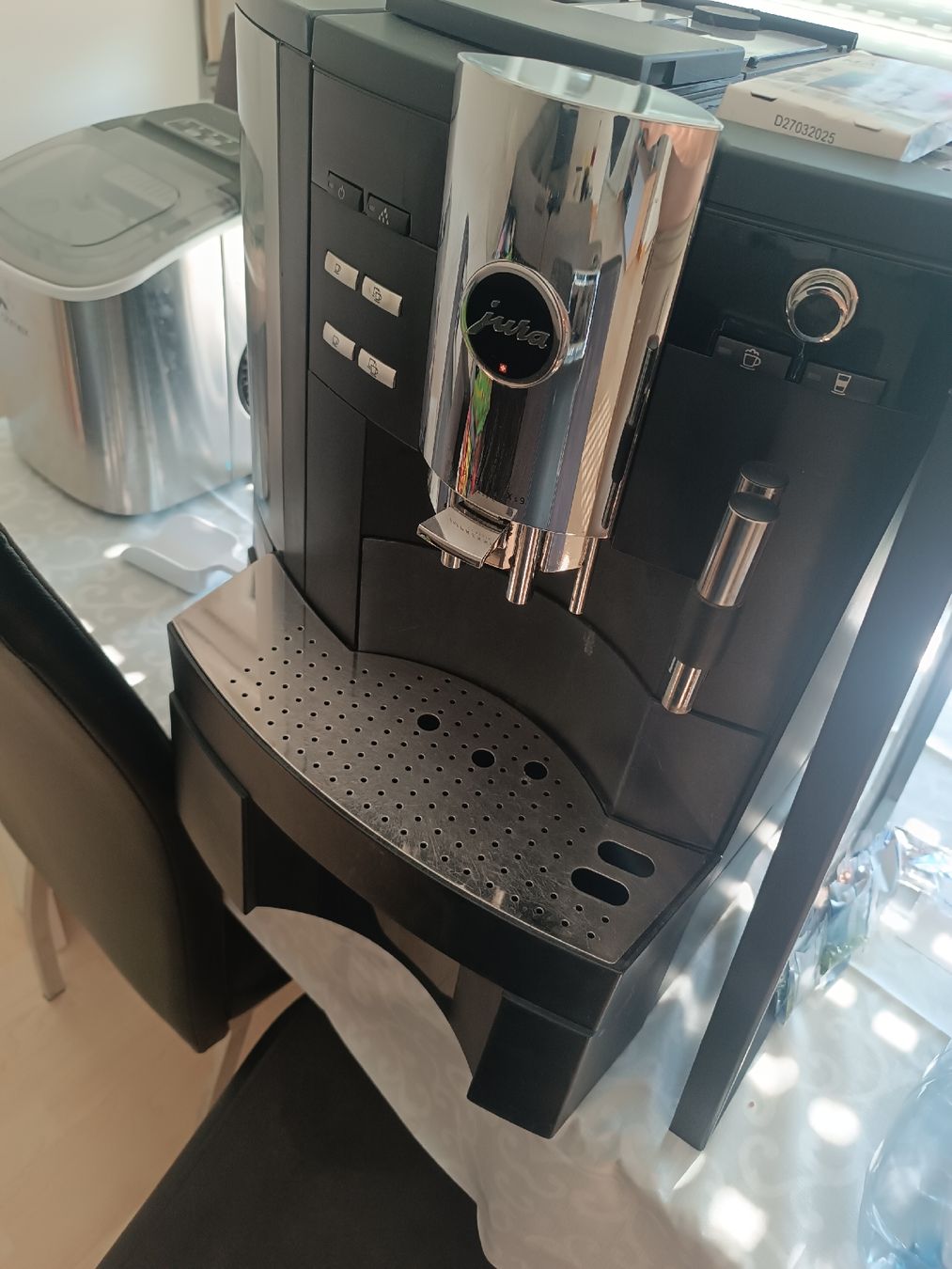 Jura Machines à café & Machines à expresso: Jura caffe maschine impressa xs9 – D'occasion à Schinznach Bad par siv_r99g
