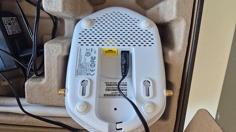 Zyxel Modems & Router: WLAN Access Point ZyXEL NWA1100-NH – Gebraucht aus Zufikon von Doodie 1