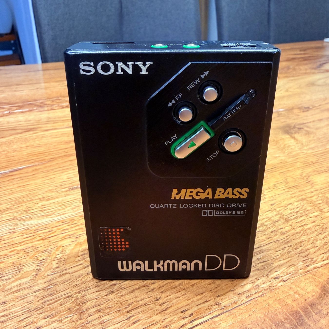 Sony Lecteur media portable: Sony Walkman WM-DD30 schwarz – Défectueux à Vorderthal par Fluchtzwerg77 1