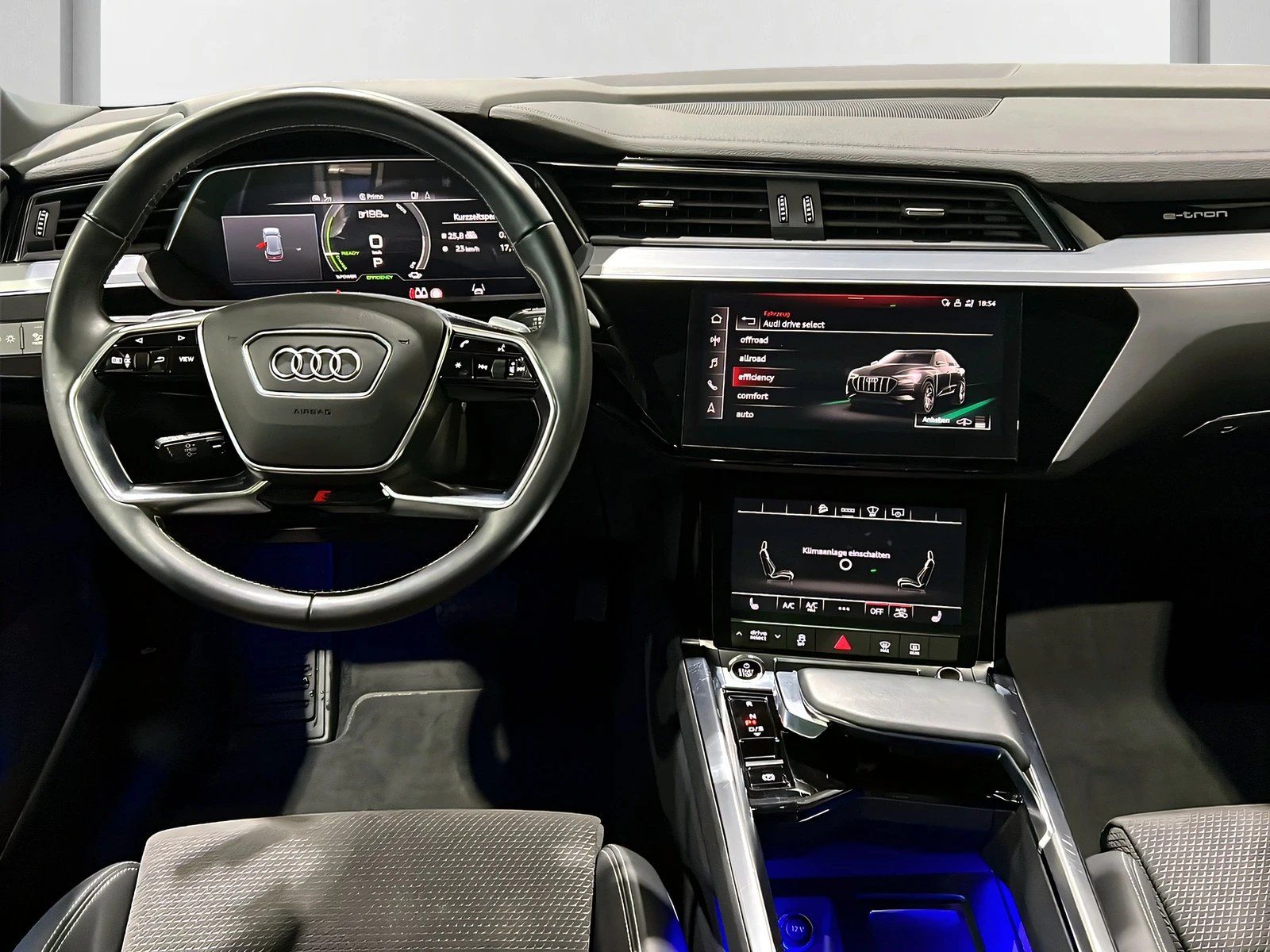 Audi Automobili: AUDI e-tron 55 Sportback Advanced Black Edition quattro – Usato da Kefikon TG venduto da Hmulaj 5