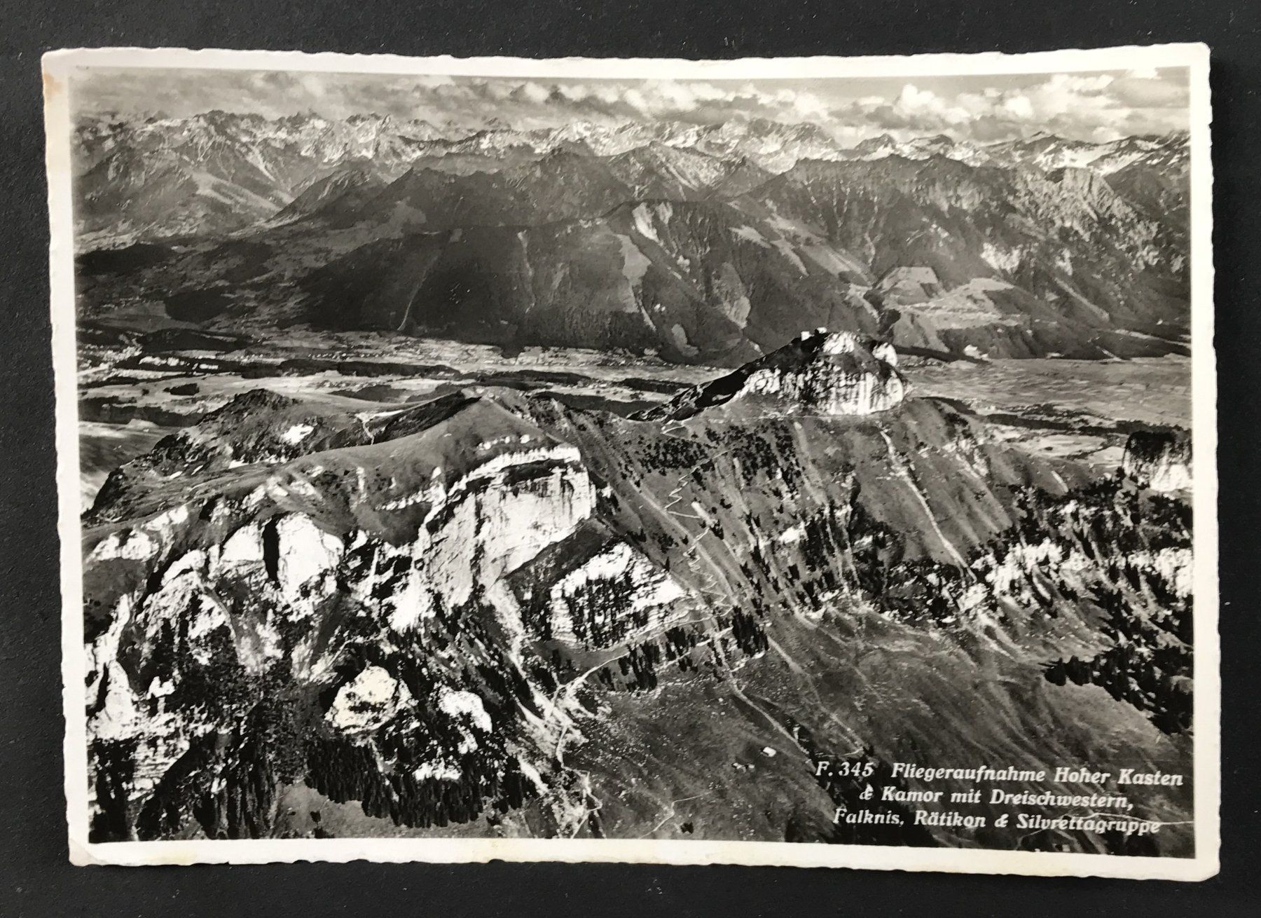Cartoline postali: ANSICHTSKARTE FLIEGERAUFNAHME HOHER KASTEN – Usato da Ostermundigen venduto da wini63