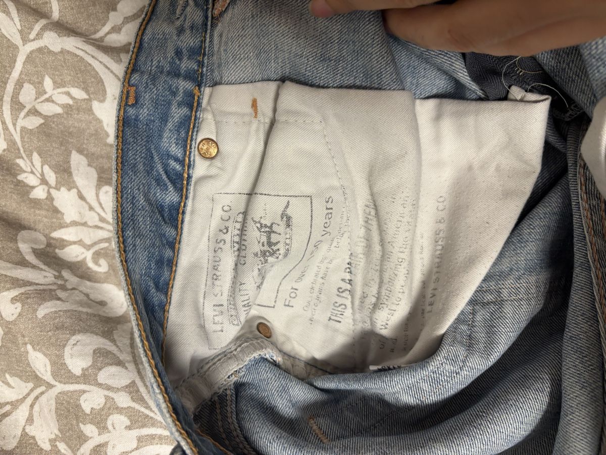 Levi's Jeans: Jean levi’s vintage – Usato da Begnins venduto da dia_m6l2 2