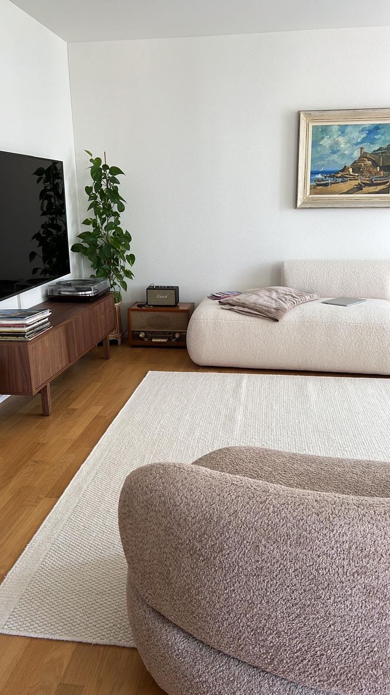 Westwing Divani: Sofa / Couch „Sofia“ in Teddy von Westwing – Usato da Luzern venduto da Smile1001 1
