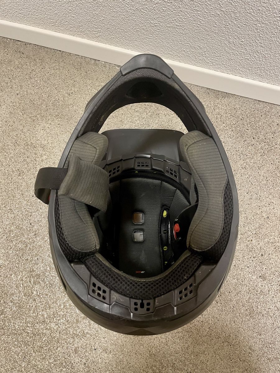 Bell Caschi: Casque intégral BELL – Nuovo (secondo la descrizione) da Sâles (Gruyère) venduto da Maxmetraux 2