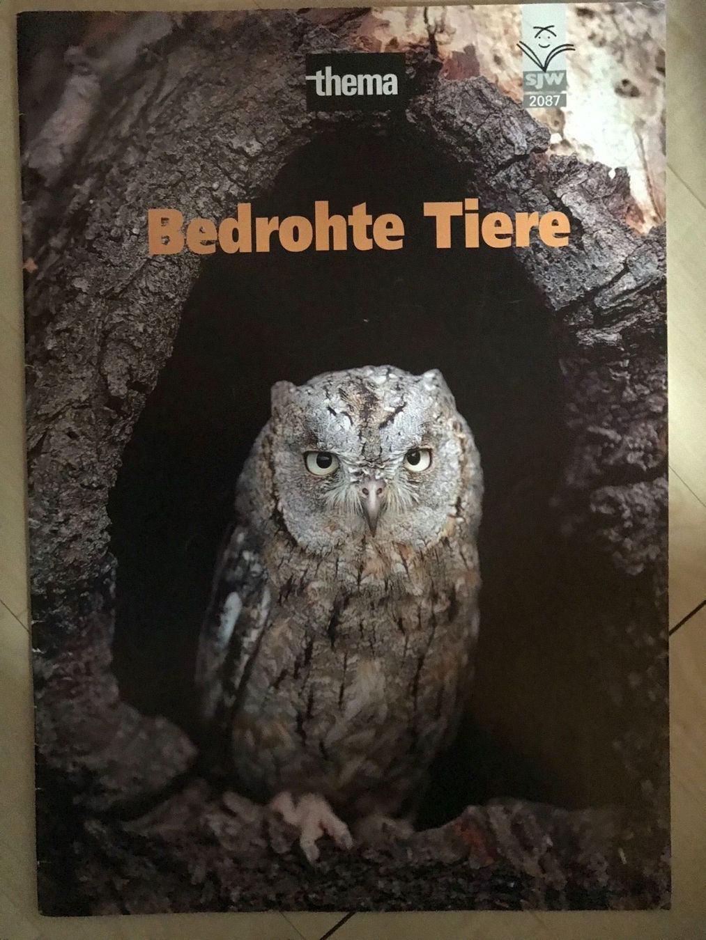 Zeitschriften & Magazine: Bedrohte Tiere: Thema-Heft – Gebraucht aus Meilen von Flockenwirbel