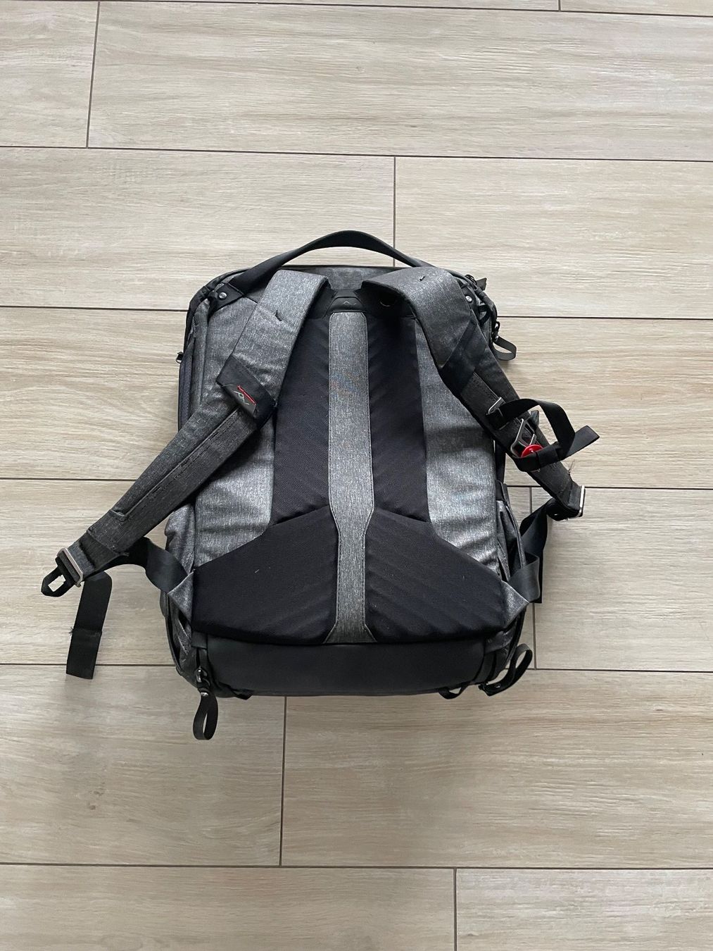 Peak Design Zaini: Sac à dos Peak Design Everyday Backpack 30L antracite – Usato da Vesenaz venduto da feichmuller 2