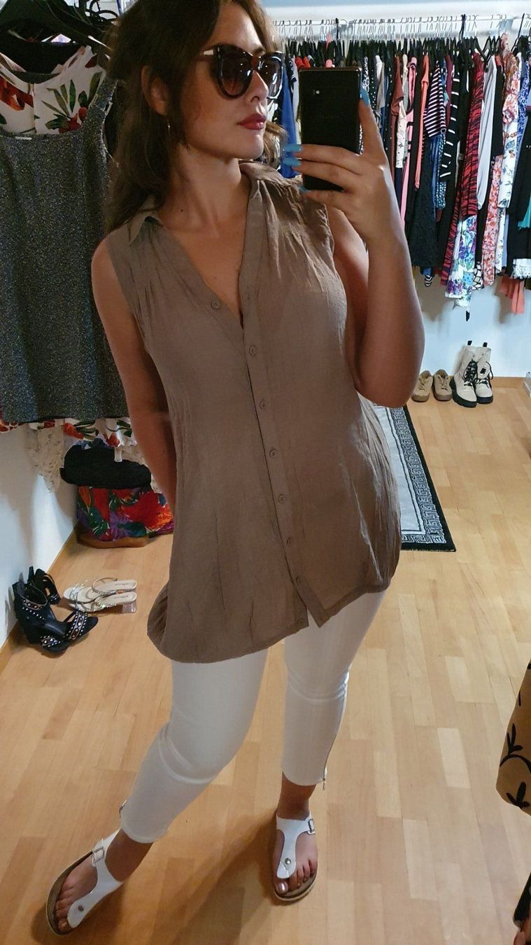 Camicette: 🌺Blouse Größe 38/40🌺 – Usato da Wald ZH venduto da CapLux