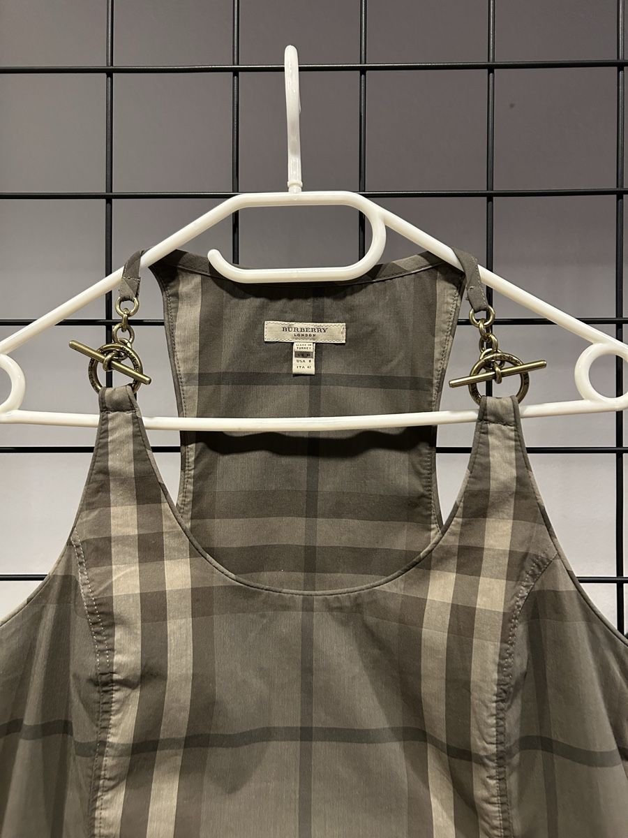 Burberry Vestiti: Vestito Burberry – Usato da Biasca venduto da Tomathiss 2