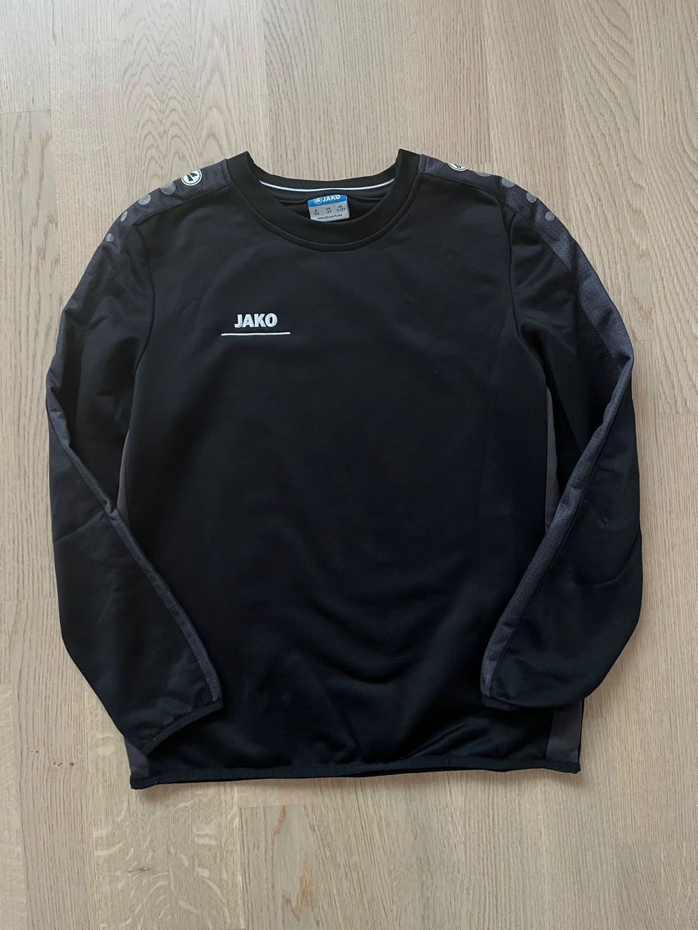 Jako Pulls et sweat-shirts: JAKO Trainerpullover – D'occasion à St. Gallen par Nickat