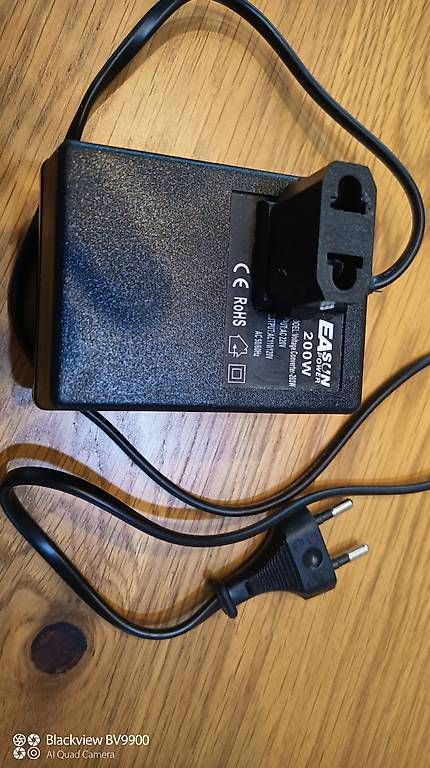 Convertitori: Transformateur 110v – Usato da Bulle venduto da Parapefg