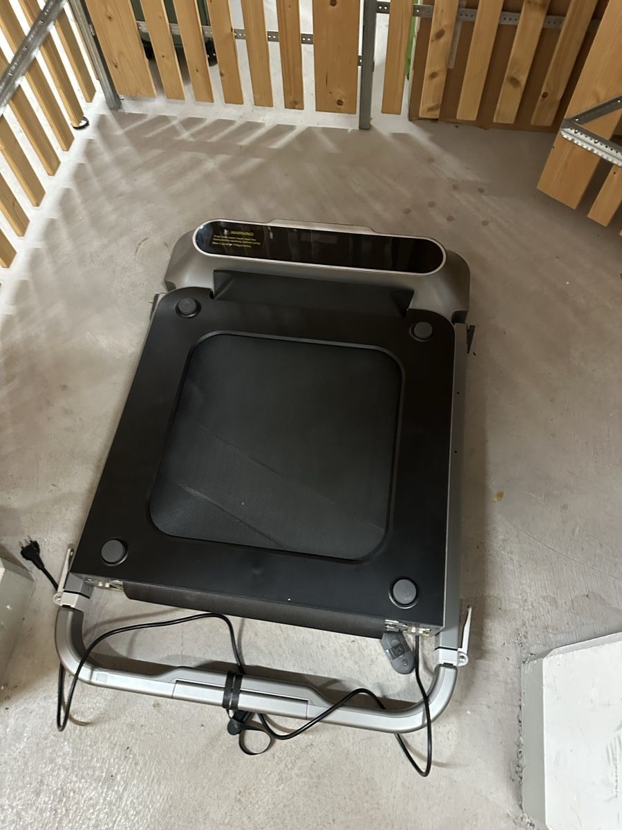 Vélos d'appartement: Folding Treadmill, Grey and Black. – D'occasion à Zürich par sibruno 2