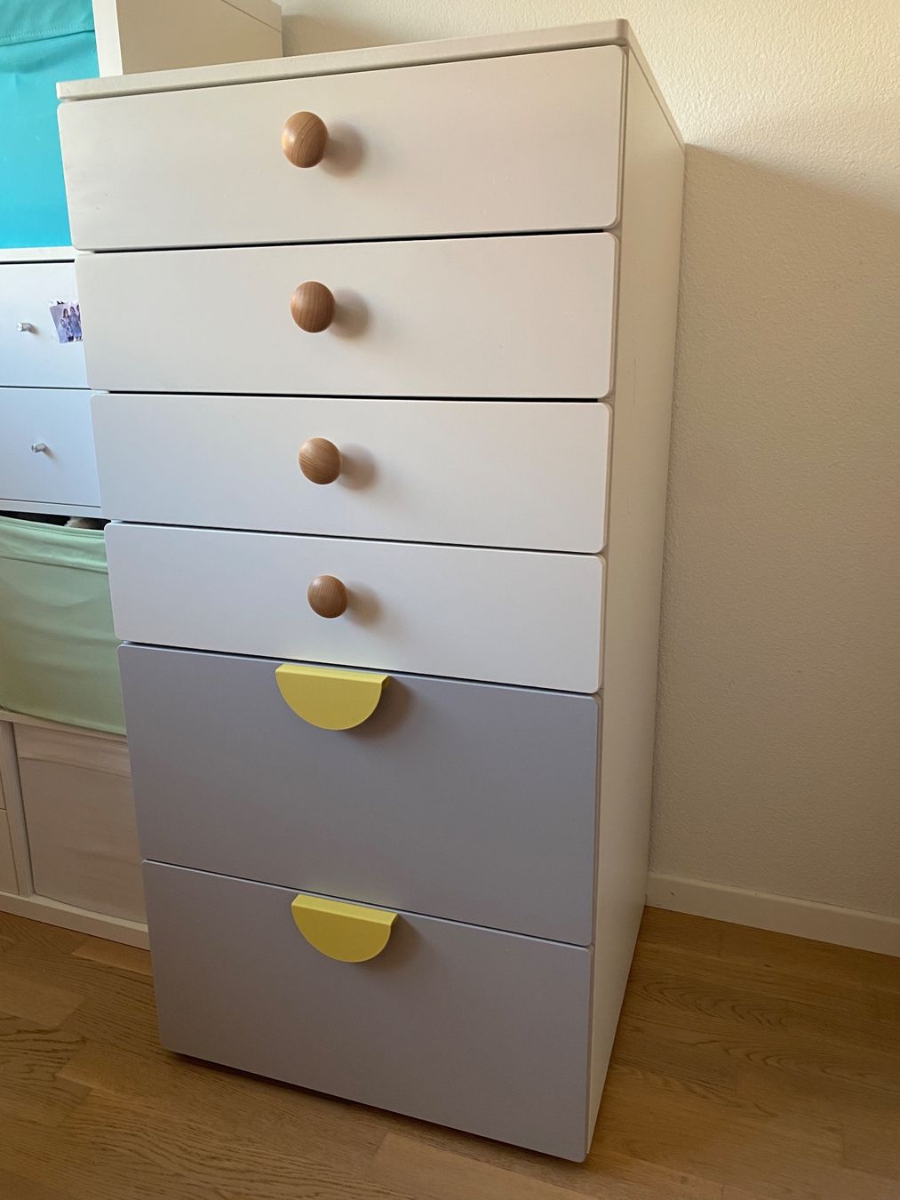 Ikea Cassettiere: Kommode mit 6 Schubladen, weiss-grau, top Zustand – Usato da Gutenswil venduto da relient-k 2