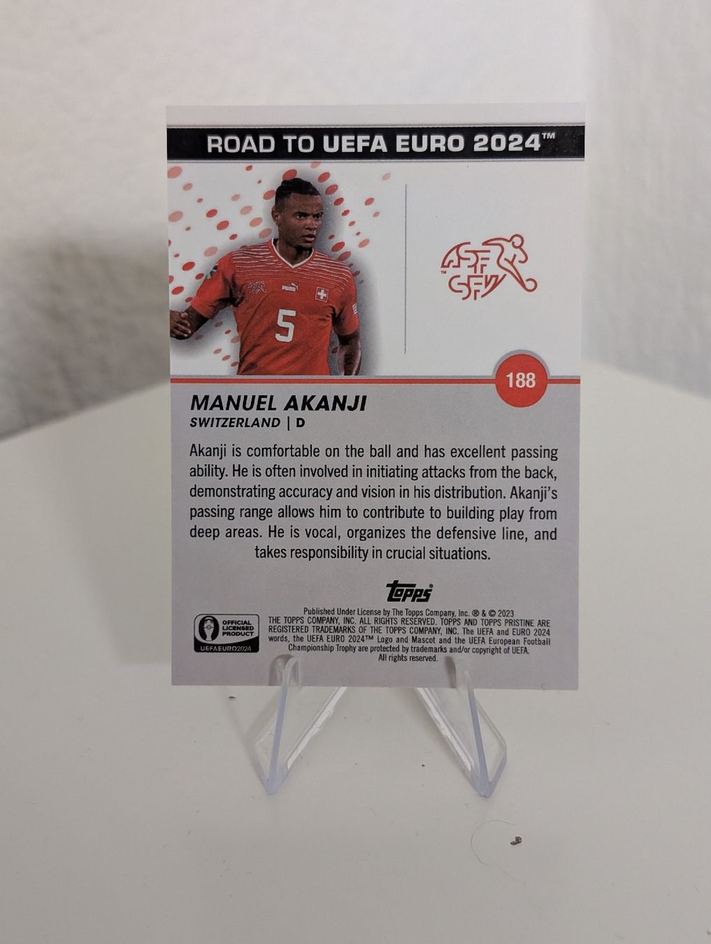 Topps Carte collezionabili: Manuel Akanji 09/50 Schweiz Topps Pristine – Nuovo (secondo la descrizione) da Hunzenschwil venduto da BRPCards 2