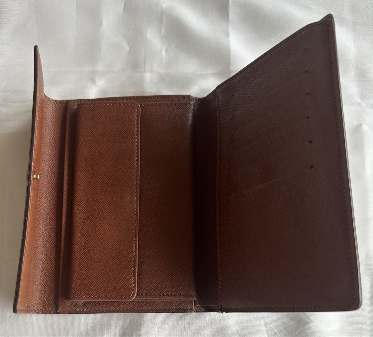 Louis Vuitton Portafogli: Louis Vuitton Monogram Portemonnaie – Usato da Untersiggenthal venduto da TimeandShine 4