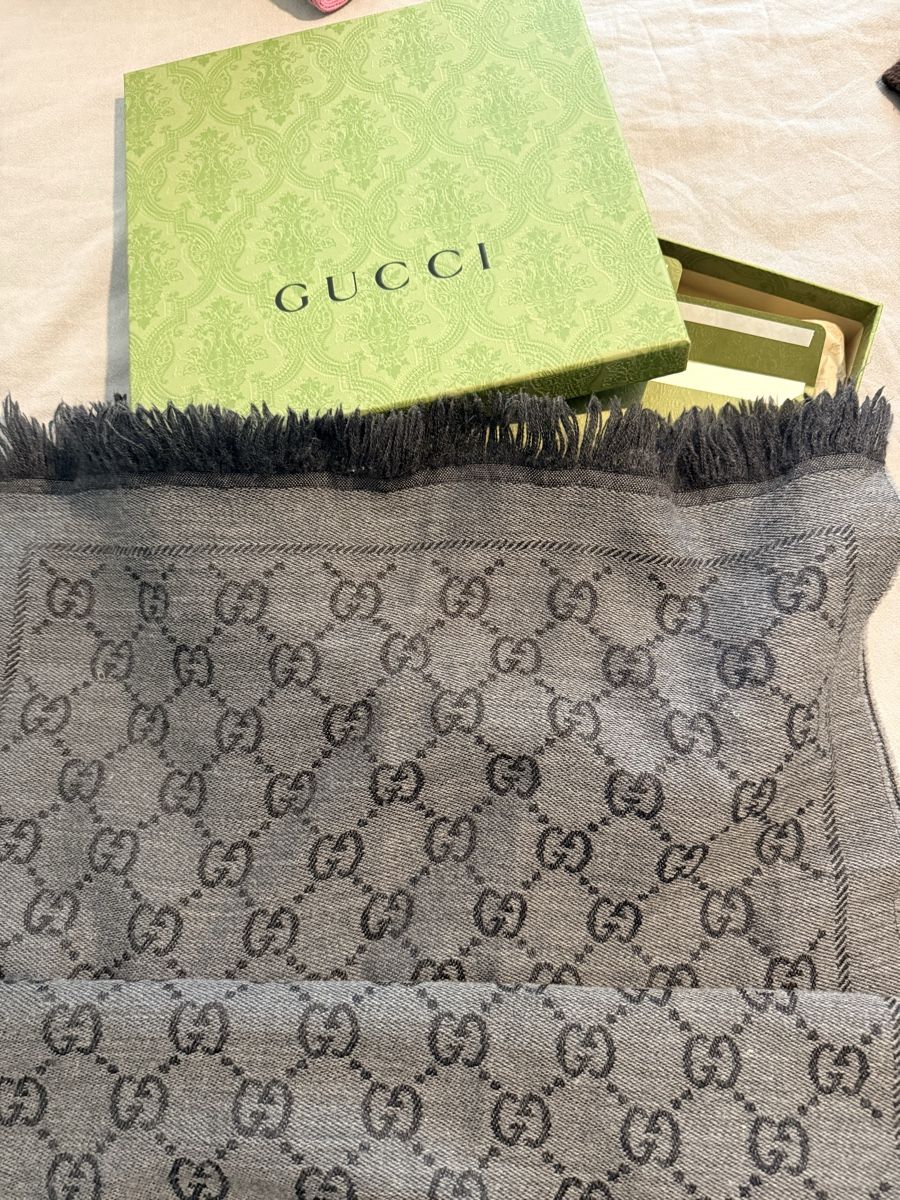 Gucci Foulards, Tücher & Schals: Écharpe Gucci  – Gebraucht aus Monthey von van_jbc7 3