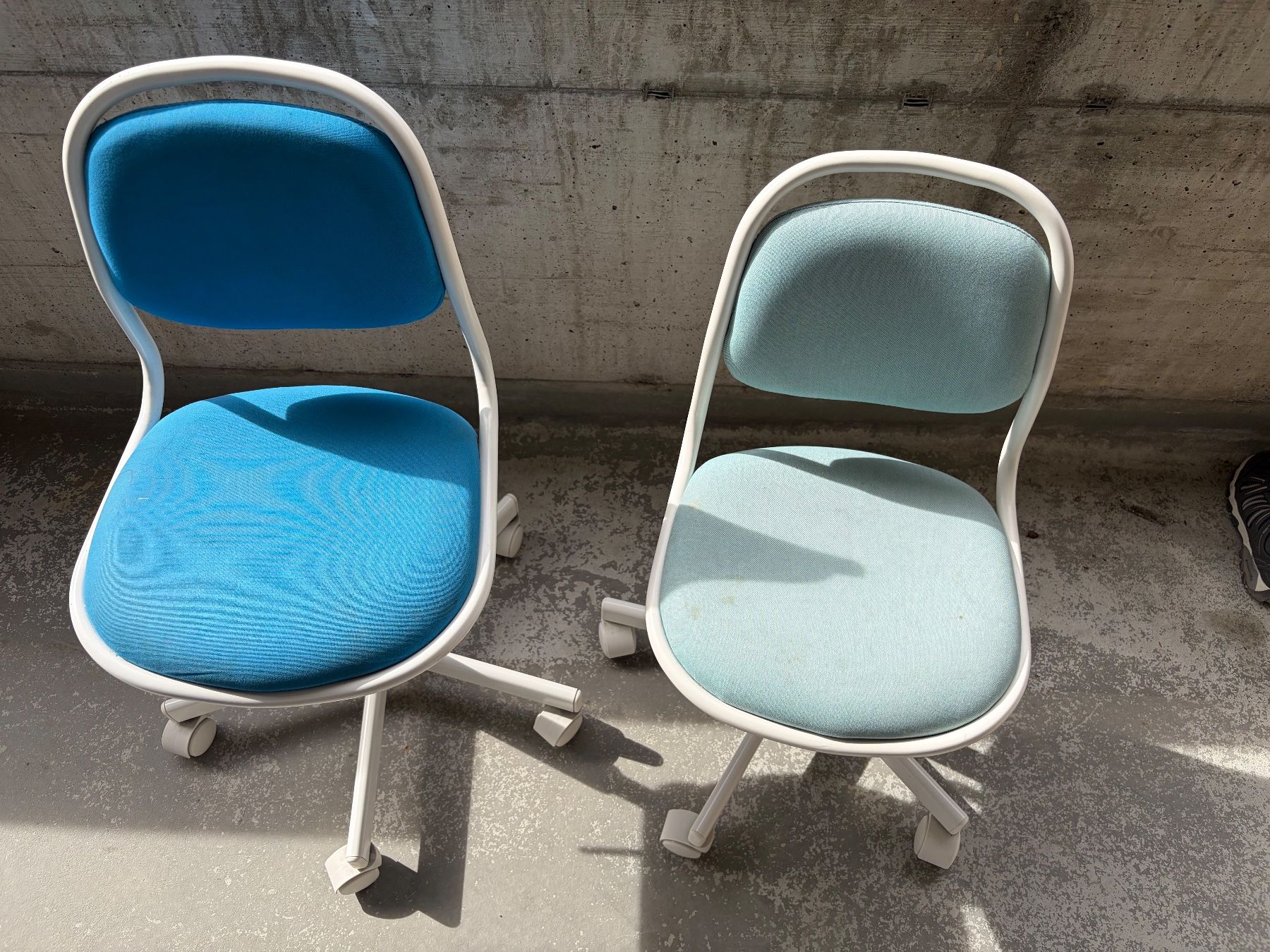 Ikea Stühle: Zwei Kinderstühle – Gebraucht aus Niederweningen von Ukieujkona 1