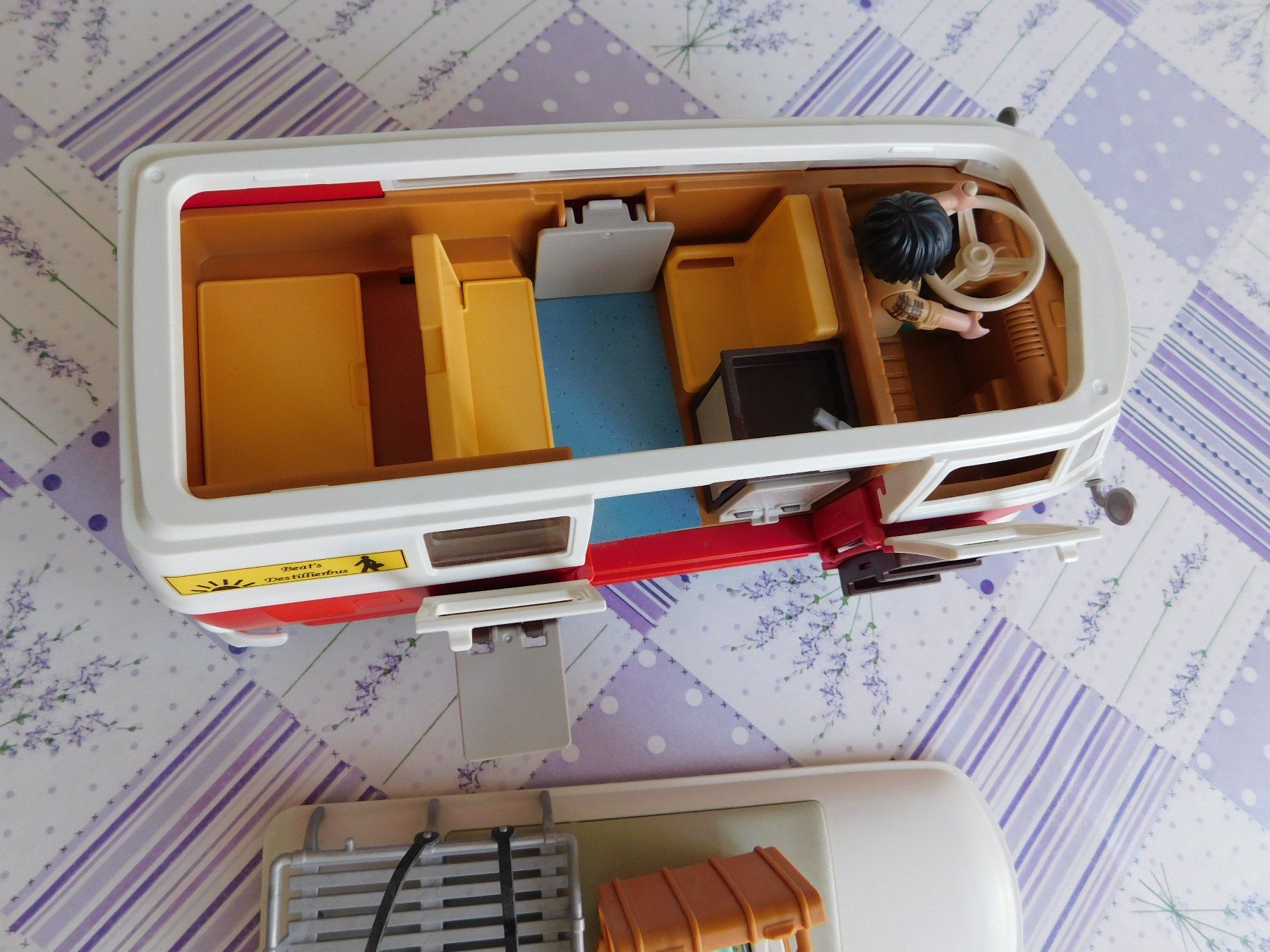 Playmobil Giocattoli: Playmobil VW Campervan – Usato da Strengelbach venduto da Wedi73 4