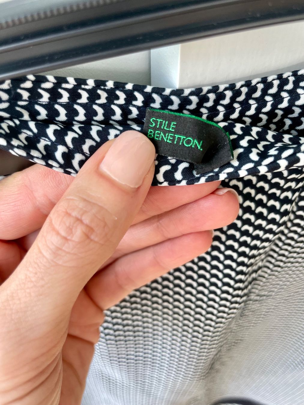 Benetton Gonne: blauer Midijupe von Benetton – Usato da Zollikon venduto da pitpat02 3