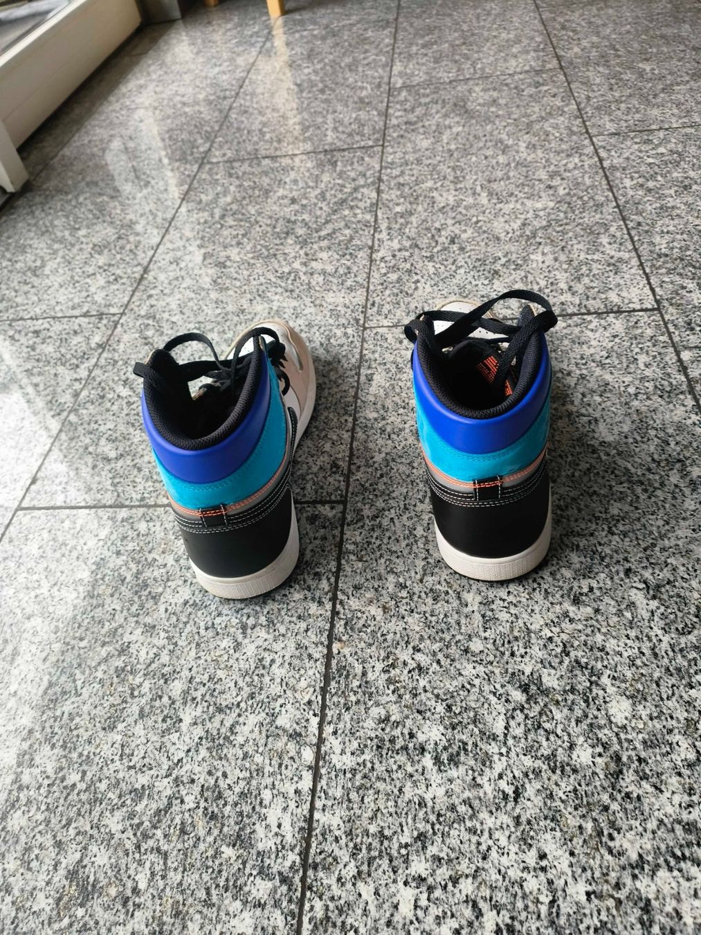 Nike Scarpe da uomo: Nike Jordan 1 High 45.5 – Usato da Zumikon venduto da dwl_j987 4