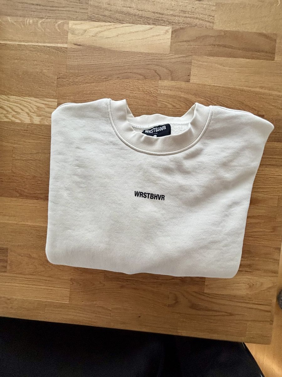 Maglioni & Felpe: Sweatshirt RSTBHVR grau – Usato da Thalwil venduto da valerie17