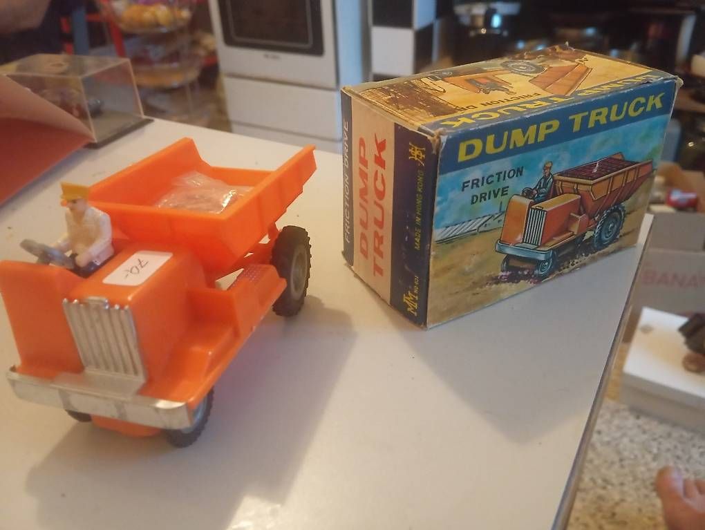 Modellini d'auto: Dump Truck hong Kong – Usato da Basel venduto da Petergunn 2