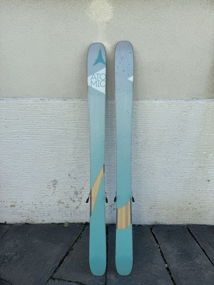 Atomic Skis: Atomic Freeride Ski 160 – Gebraucht aus Oberrieden von Anirahtak 1