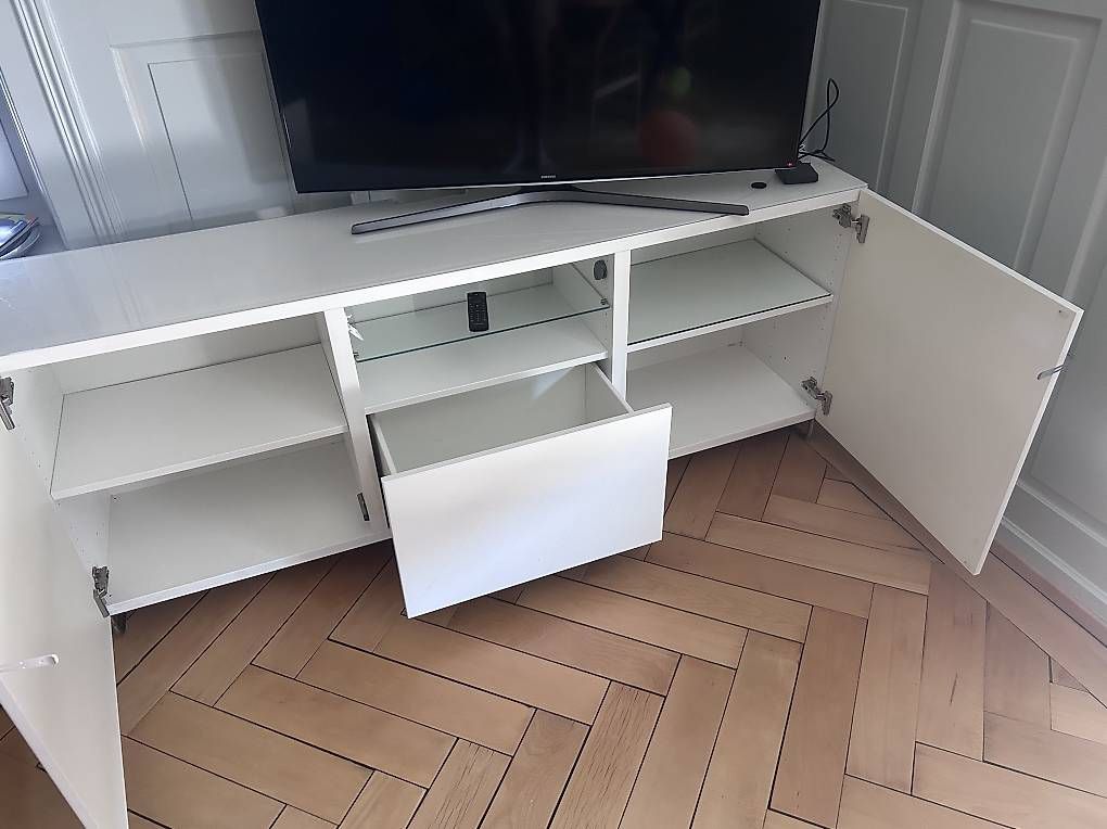 Meubles TV: TV Sideboard IKEA Besta – D'occasion à Zürich par phi_y2ly 2