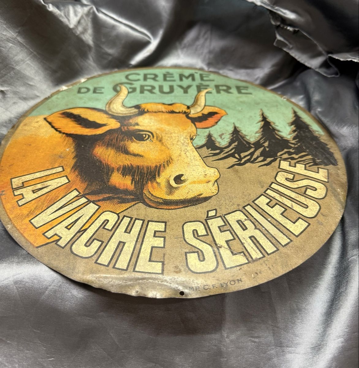 Insegne: Email Blechschild Creme de Gruyère la vache sérieuse – Usato da Glattbrugg venduto da Xena14 7
