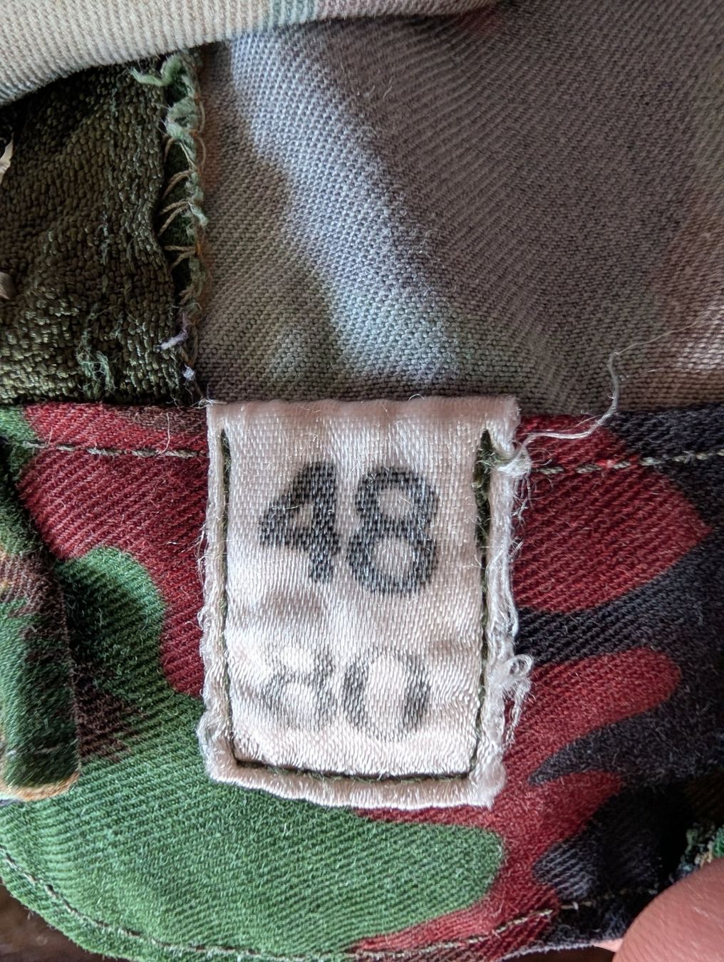 Schweizer Armee Uniformen: Schweizer Armee Camouflage Anzug - Grösse L – Gebraucht aus Herisau von apo_bxx7 5