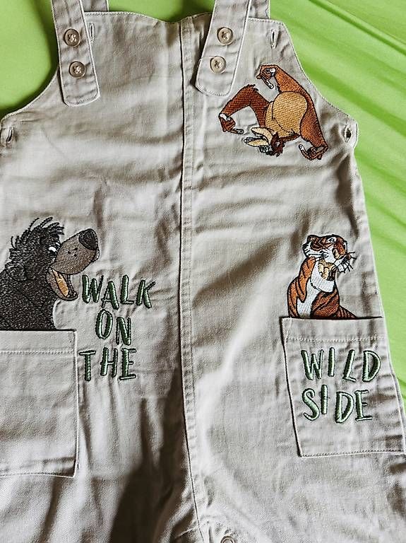 Pantaloni: Primark Latzhose Dschungelbuch Kinder Grösse 98 – Usato da Glattbrugg venduto da men_rxb5 1