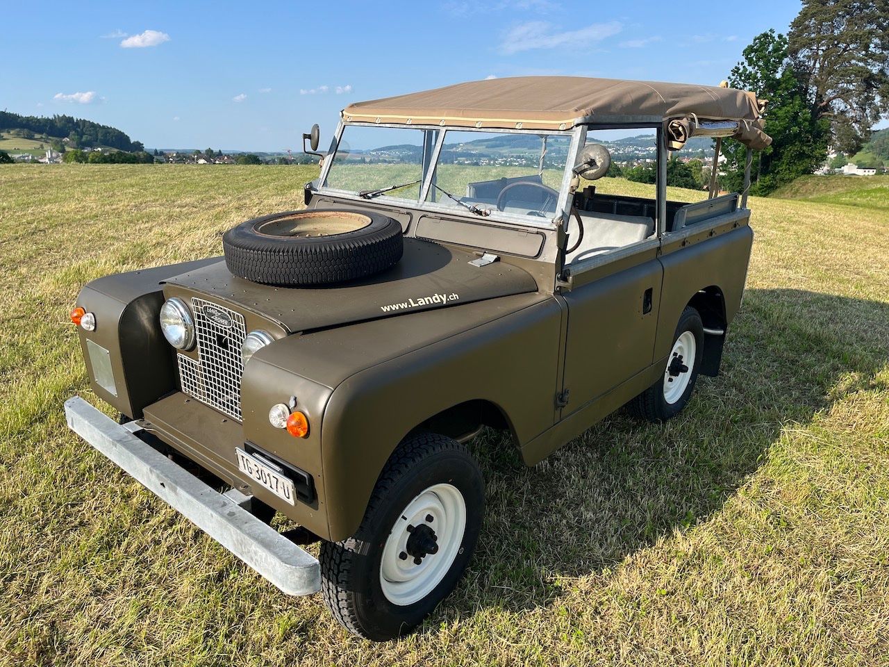 Land Rover Automobili: Land Rover 88 Serie 2A – Usato da Sirnach venduto da MaechlerAutomobile 9