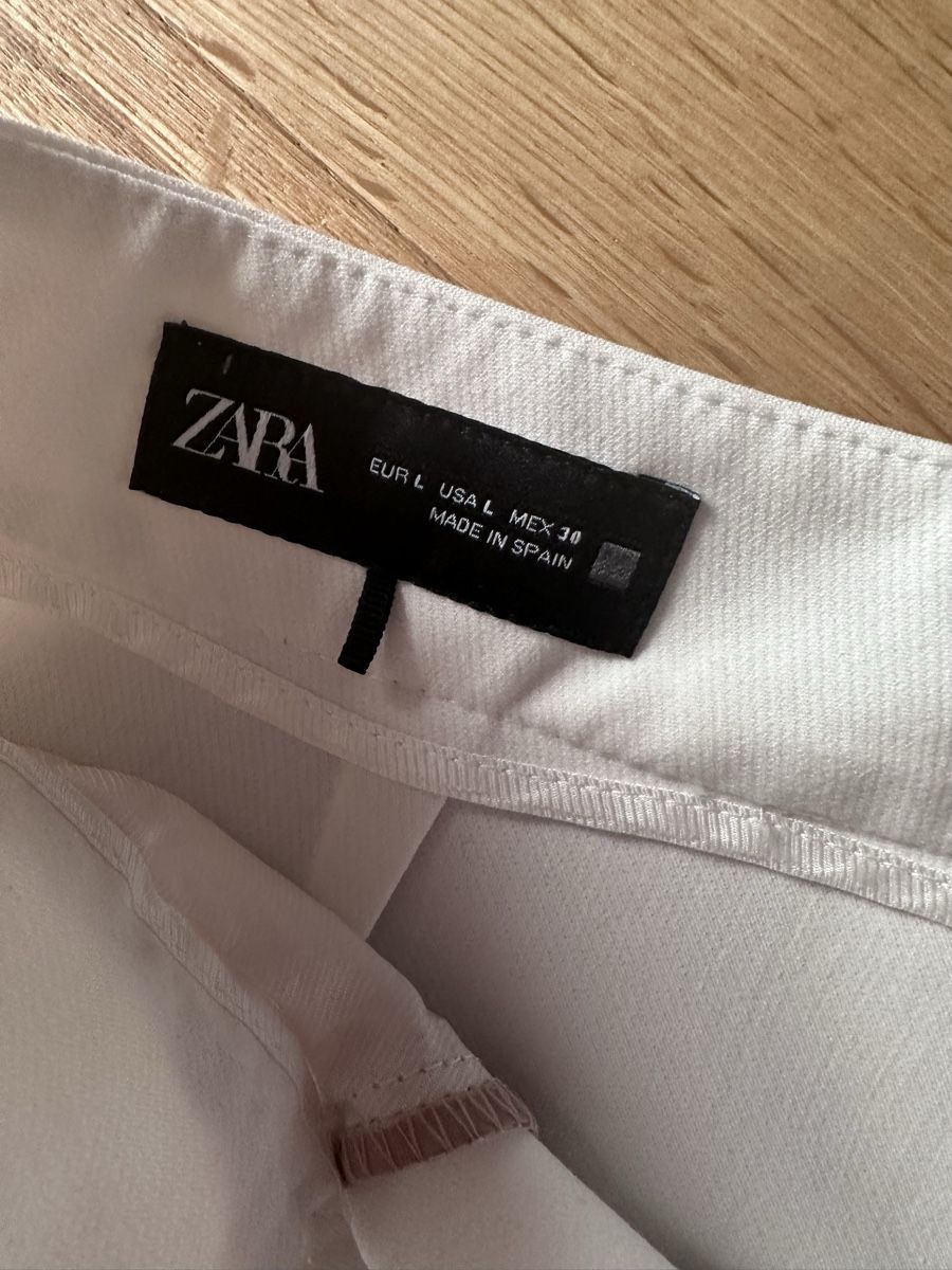 Zara Pantaloni: Zara Hose L neue – Usato da Mels venduto da ricoshop 3