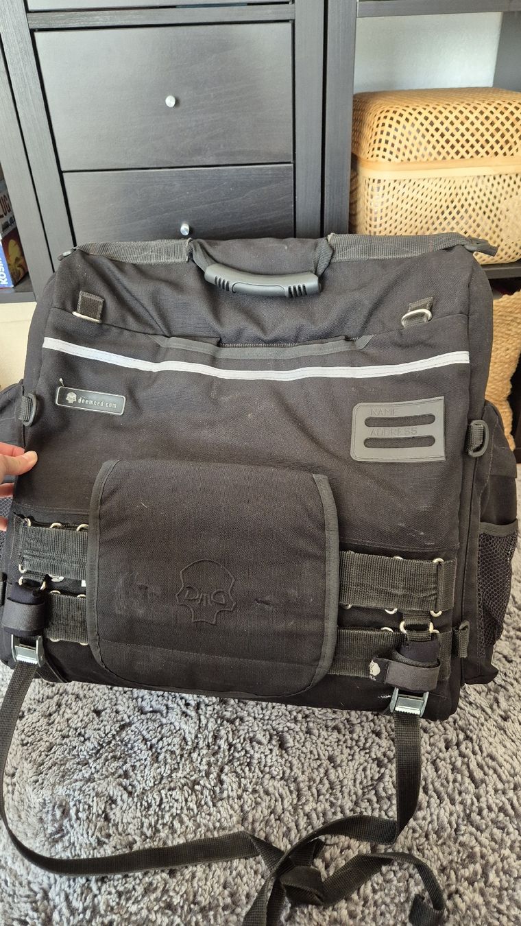Taschen: Motorradhecktasche Deemeed L – Gebraucht aus Grenchen von scharon88 3