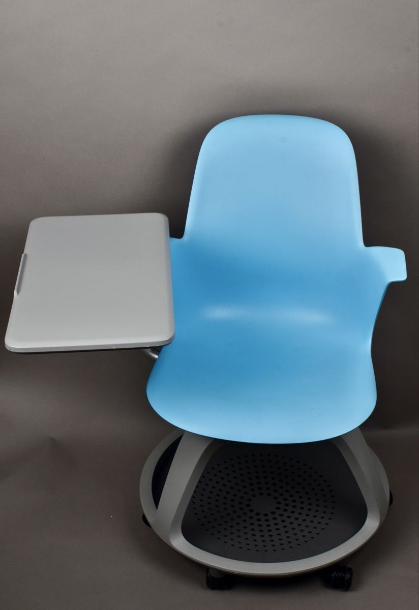 Steelcase Chaises: Steelcase Node Chair mit Schreibfläche & Rollen – D'occasion à Steffisburg par com_tg29 1