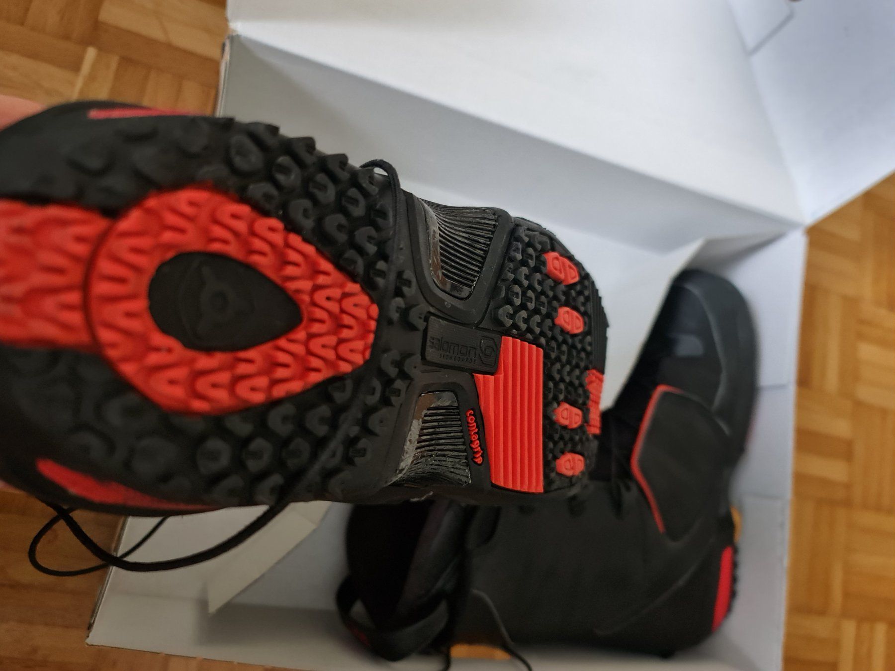 Salomon Chaussures hommes: Snowboard Schuhe Malamute Salomon – D'occasion à Stallikon par Sma_kq56 1