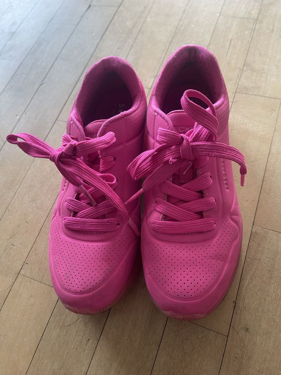 Skechers Schuhe für Mädchen: Skechers – Gebraucht aus Kriens von saintstone