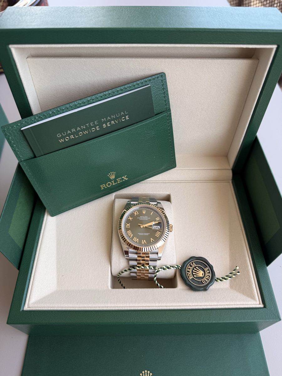 Rolex Montres: Rolex datejust 41mm or jaune cadran vert – Neuf (Voir description) à Prilly par bcm15 1