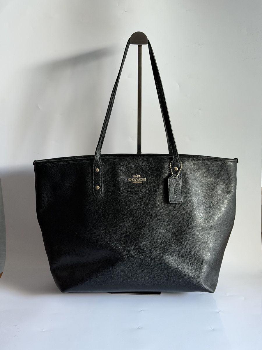 Coach Borse da donna: Original Coach City Tote Shopper  – Usato da Vionnaz venduto da b_f_d_r_g
