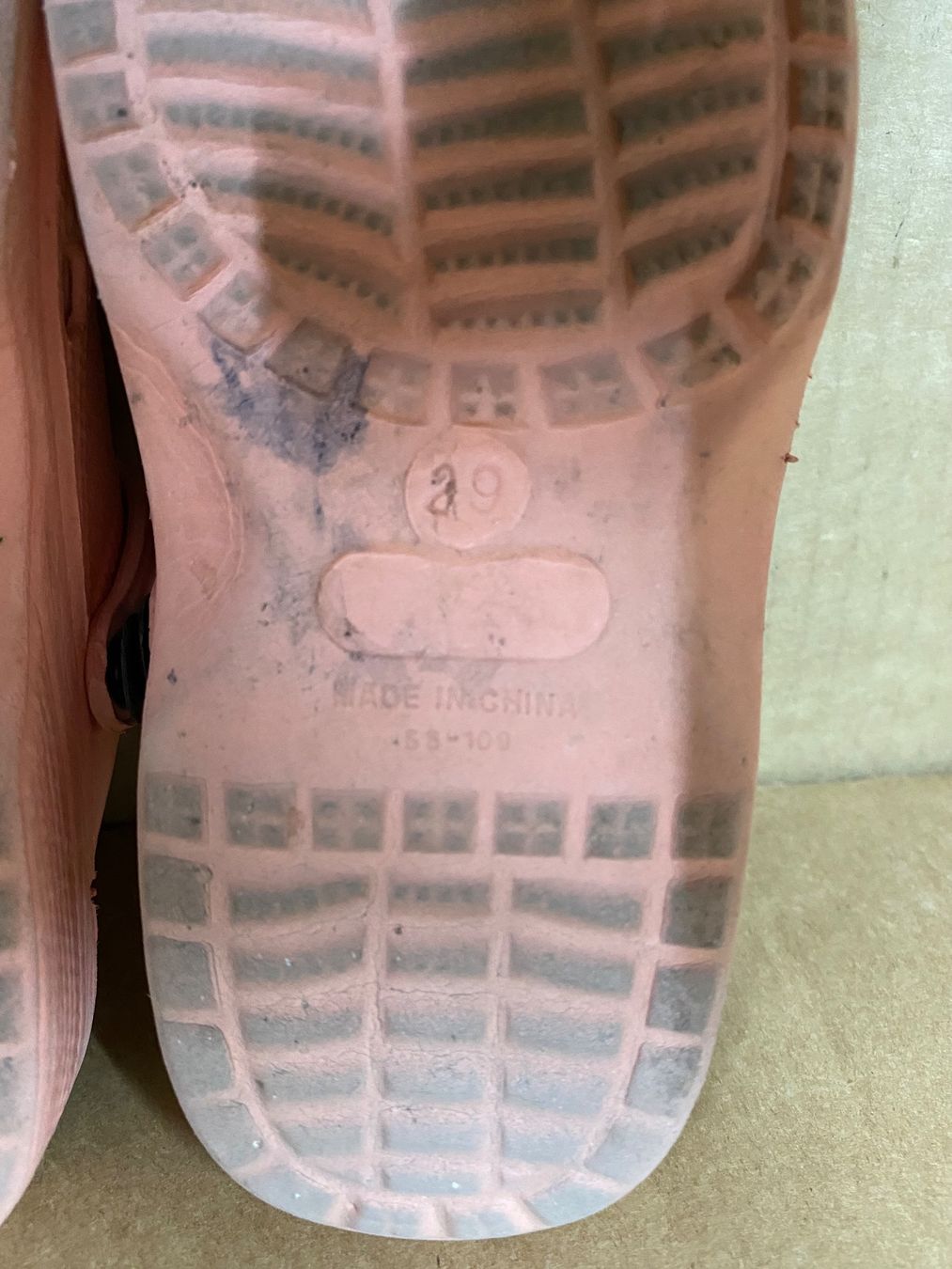 Crocs Scarpe per ragazze: Crocs Classic Grösse 29 Pink – Usato da Eschlikon TG venduto da RamonaSt 5