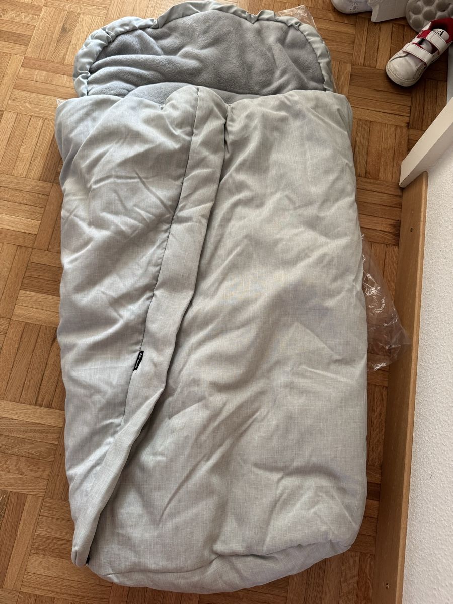 Sacchi a pelo: HaCozy Footmuff for Pram - Winter Essential, Great Condition – Usato da Lausanne venduto da tee_ptg2 1