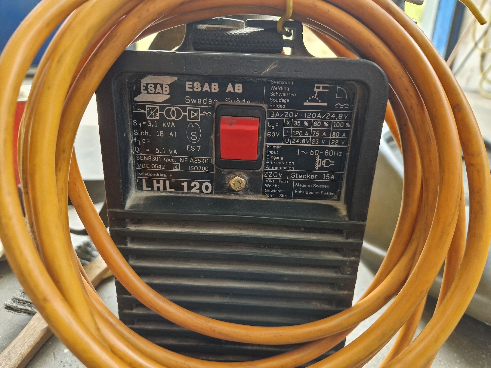 Esab Saldatori: ESAB Elektrodenschweissgerät Set – Usato da Herbligen venduto da and_q5hr 2