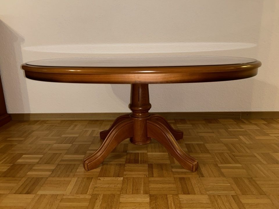 Tische: Tisch aus hochwertigem Kirschbaum Holz – Gebraucht aus Bern von lyd_2skg 1