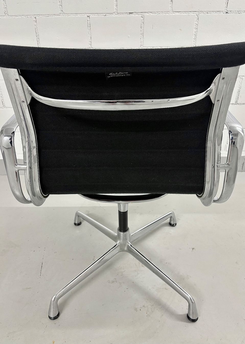 Vitra Sedie: ALU-CHAIR EA-108, VITRA, EAMES, HOPSACK, SCHWARZ, ORIGINAL – Usato da Dachsen venduto da Sven_Jasper 3