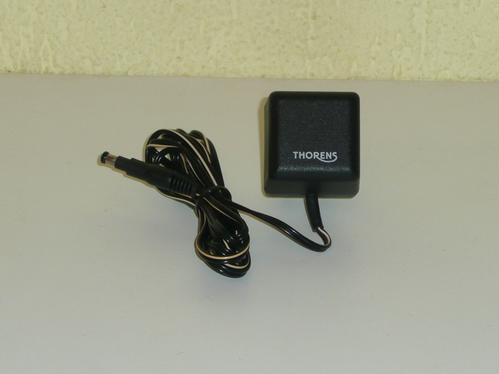 Unità & Adattatore: Original " Thorens A7-1231-1508 AC- Adapter 16V " – Nuovo (secondo la descrizione) da Kriens venduto da Taurus12