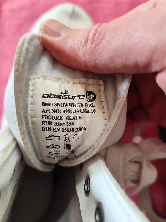 Pattini da ghiaccio: Kinder Schlittschuhe Gr. 35 – Usato da Thusis venduto da phil_gr 3